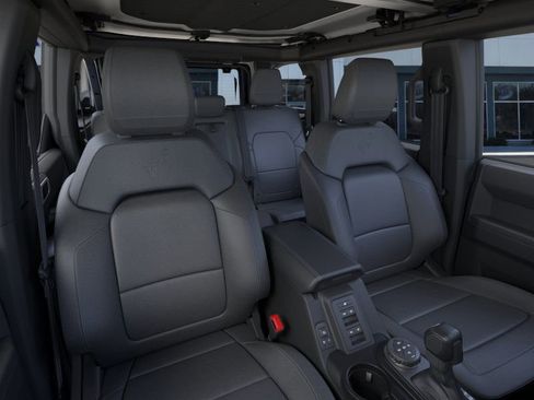 New 2025 Ford Bronco Badlands w/ Sasquatch Package image 10