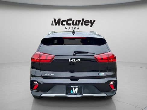 Used 2022 Kia Niro LX FWD image 6