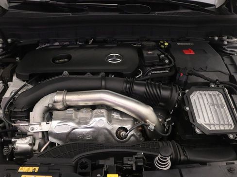 Certified 2025 Mercedes-Benz GLB 250 image 26