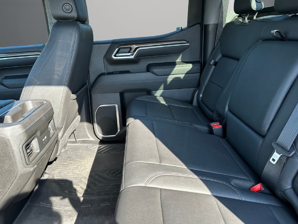 Used 2022 Chevrolet Silverado 1500 RST w/ All Star Edition Plus AWD/4WD image 18