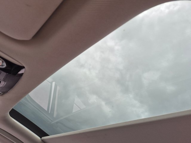 Used 2021 Kia Sorento EX w/ Panoramic Sunroof Package FWD image 14