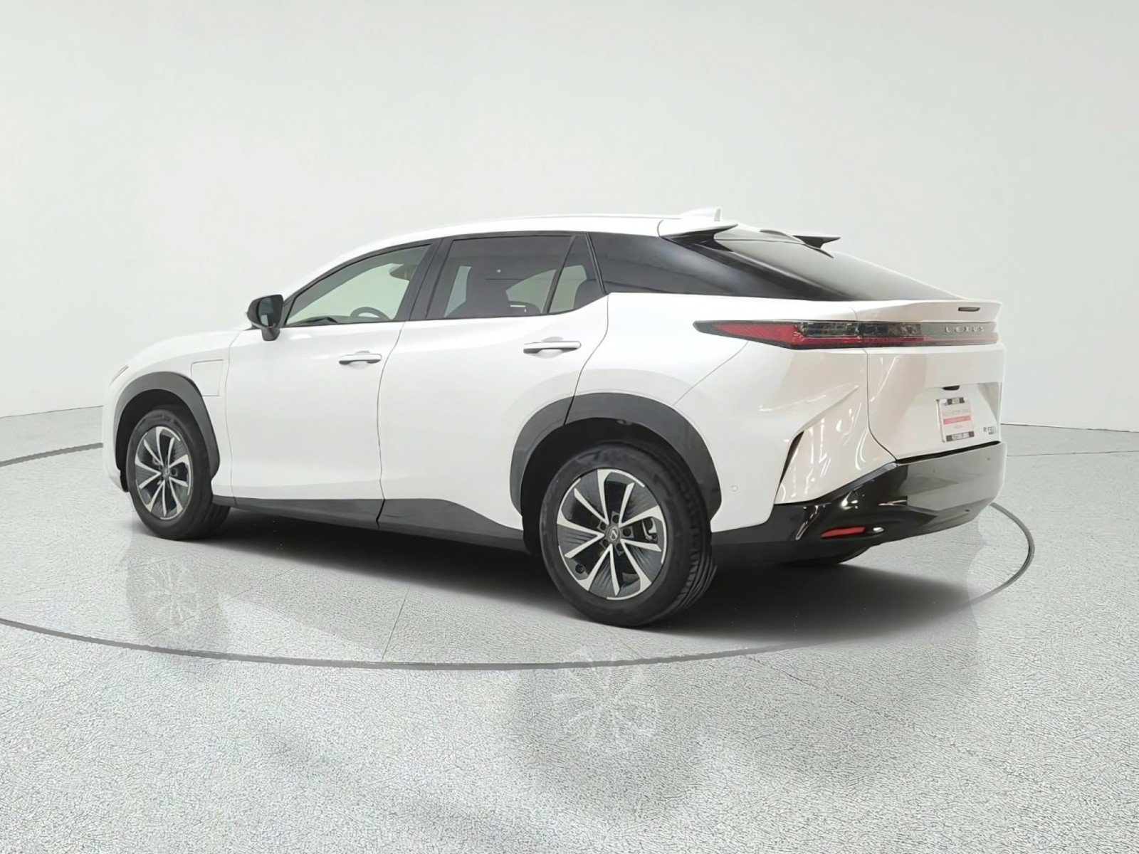 Used 2023 Lexus RZ 450e Premium w/ Technology Package AWD/4WD image 7