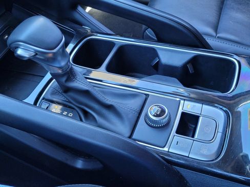 Used 2024 Kia Telluride S w/ S Sunroof Package FWD image 18
