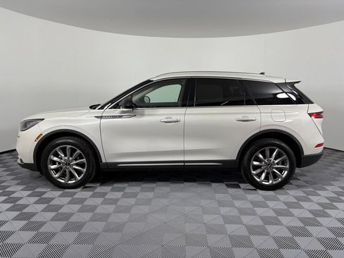 Used 2021 Lincoln Corsair FWD w/ Premium Package image 14
