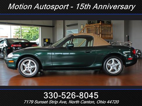 Used 1999 MAZDA MX-5 Miata RWD image 7