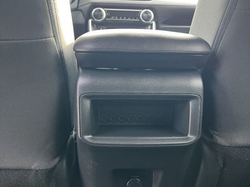 Used 2019 Toyota RAV4 LE image 13