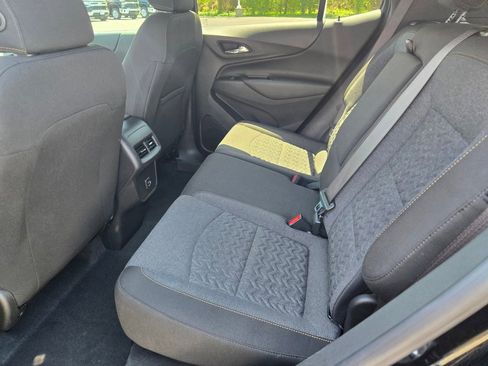Used 2022 Chevrolet Equinox LT image 15