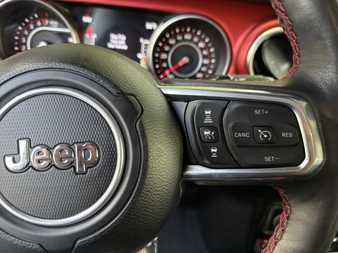 Used 2022 Jeep Wrangler Unlimited Rubicon w/ LED Lighting Group image 29