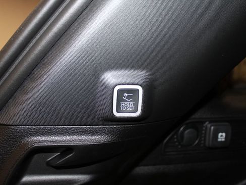 New 2026 Jeep Grand Cherokee Altitude image 33