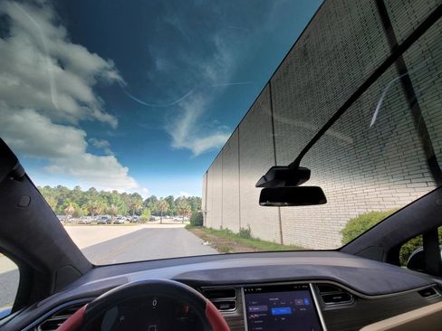 Used 2016 Tesla Model X P90D image 10