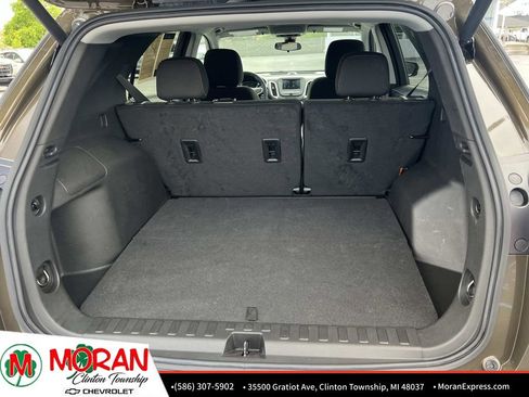 Certified 2024 Chevrolet Equinox LT FWD image 12