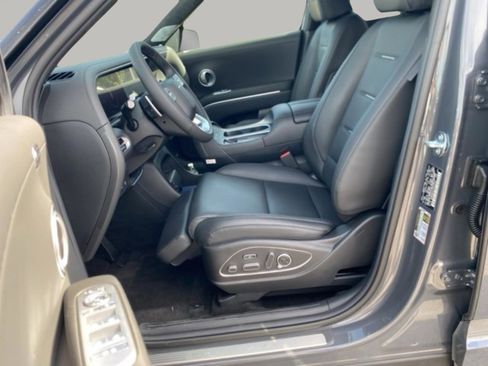 New 2026 Hyundai Palisade Calligraphy FWD image 16