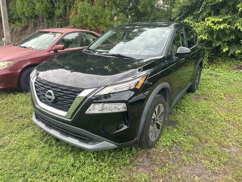 Certified 2023 Nissan Rogue SV FWD image 3