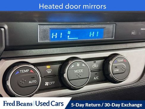 Used 2023 Toyota Tacoma SR5 AWD/4WD image 12