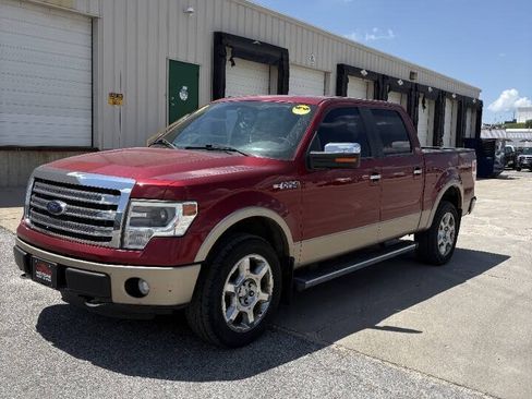 Used 2014 Ford F150 Lariat w/ Equipment Group 502A Luxury AWD/4WD image 3