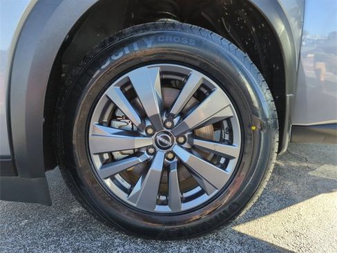 Certified 2023 Nissan Pathfinder SV w/ SV Premium Package image 45