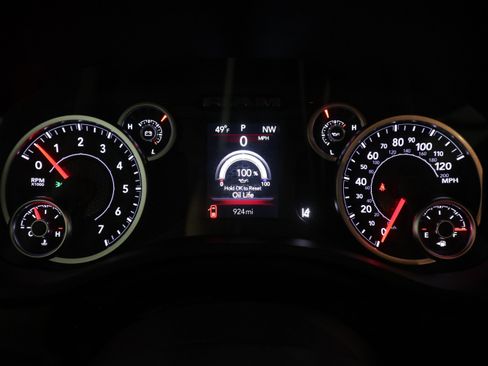 New 2026 RAM 1500 Big Horn AWD/4WD image 17