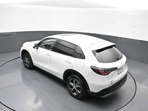 Used 2023 Honda HR-V EX-L image 37