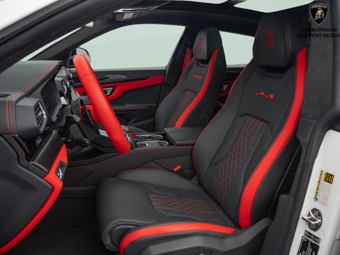 Used 2024 Lamborghini Urus S AWD/4WD image 10