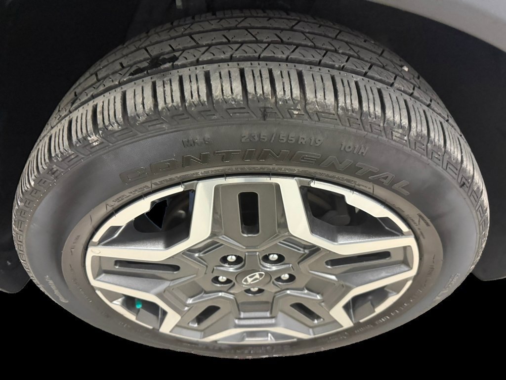 Certified 2023 Hyundai Santa Fe Limited AWD/4WD image 16
