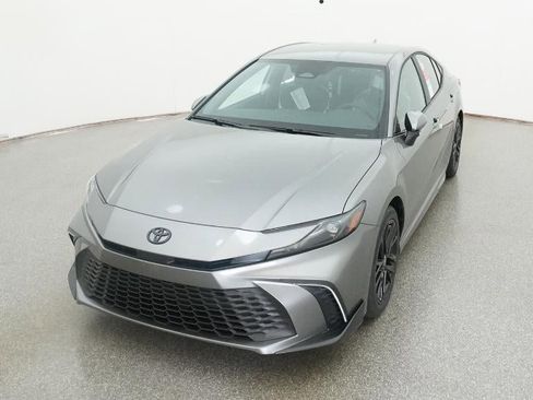 New 2026 Toyota Camry SE image 38