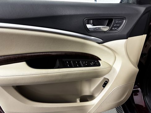 Certified 2018 Acura MDX SH-AWD w/ Technology Package image 24