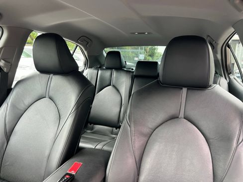 Used 2021 Toyota Camry XLE FWD image 24
