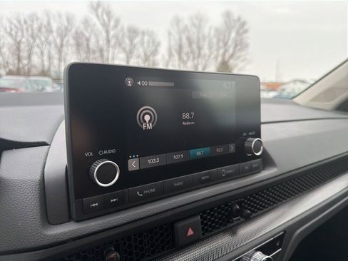 Certified 2024 Honda CR-V EX image 29