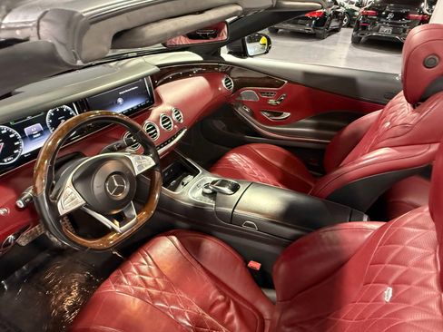 Used 2017 Mercedes-Benz S 550 Cabriolet image 31