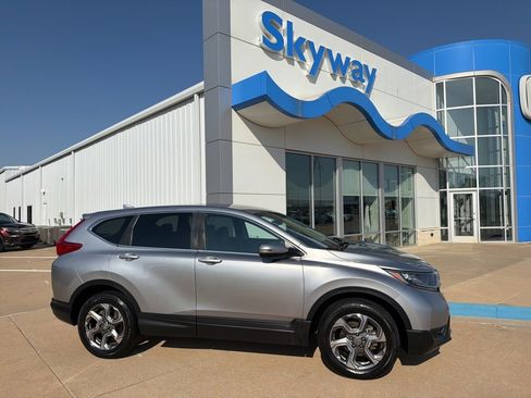 Used 2017 Honda CR-V EX image 1