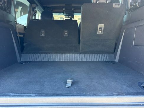 Used 2023 Ford Bronco Wildtrak image 17