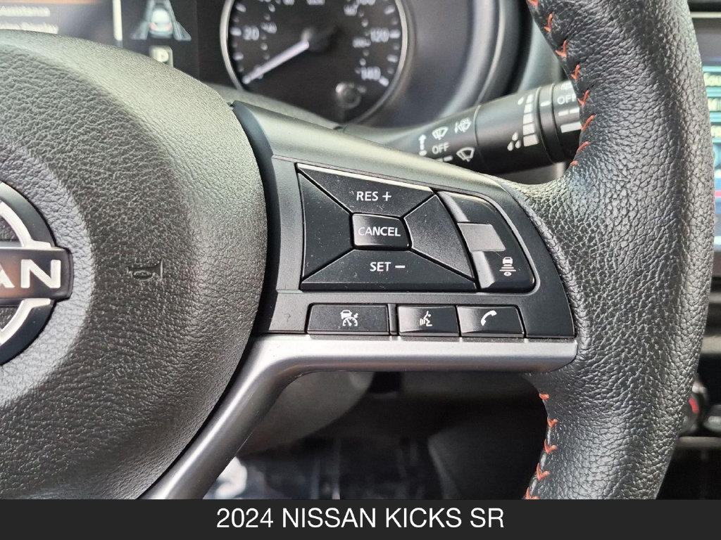 Certified 2024 Nissan Kicks SR FWD image 18