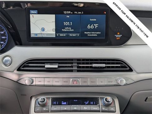 Used 2021 Hyundai Palisade SEL w/ Premium Package image 18