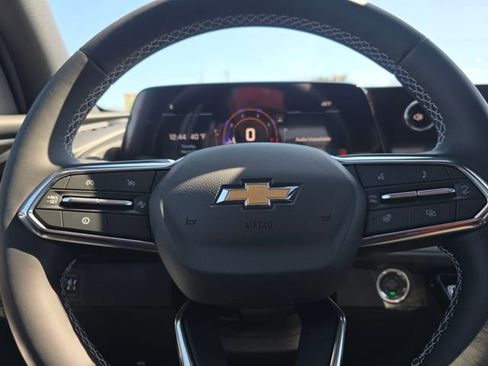 New 2026 Chevrolet Traverse LT w/ Sun and Wheel Package image 27