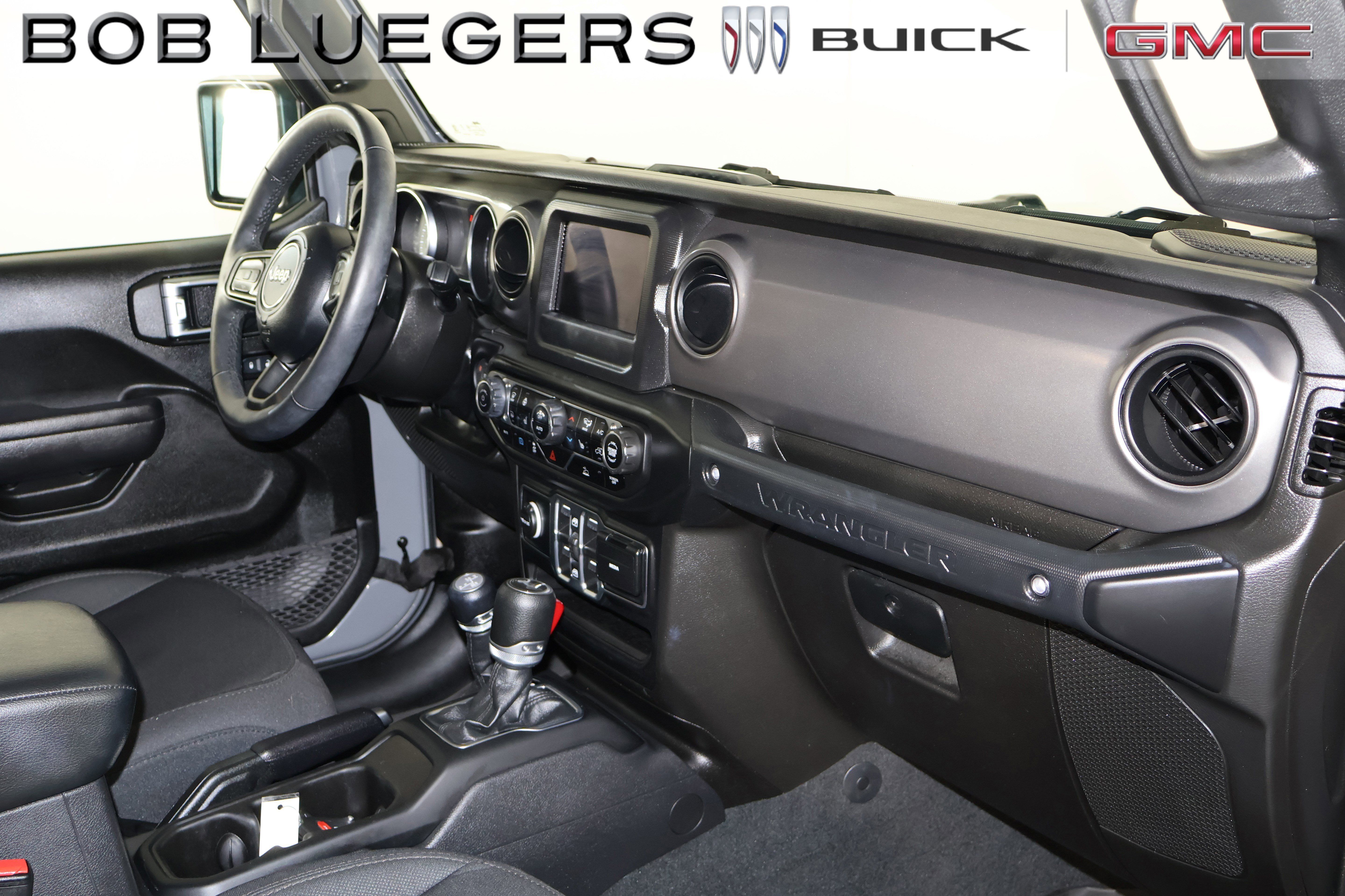 Used 2023 Jeep Wrangler Unlimited w/ Cold Weather Group AWD/4WD image 17