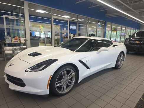 Used 2015 Chevrolet Corvette Stingray Coupe w/ 2LT Preferred Equipment Group image 2