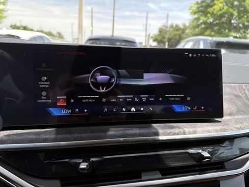 New 2026 BMW X5 xDrive40i w/ Executive Package AWD/4WD image 28