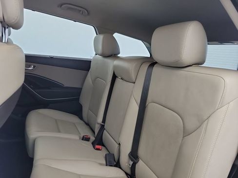 Used 2017 Hyundai Santa Fe SE w/ SE Premium Package 02 FWD image 12