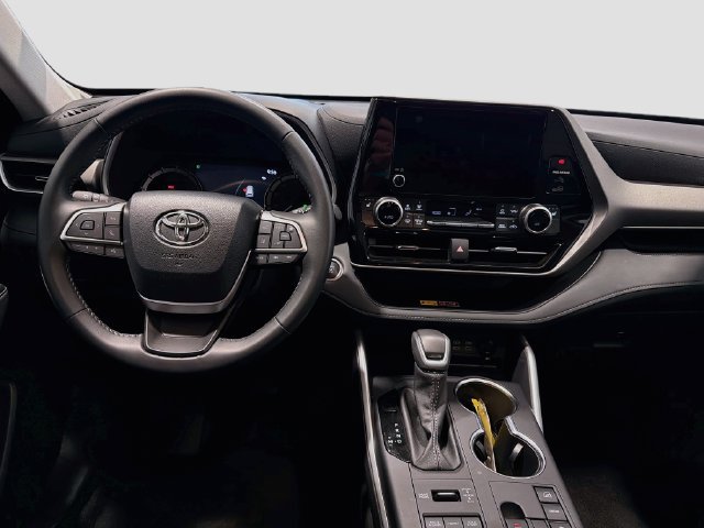 Certified 2026 Toyota Highlander XLE AWD/4WD image 21