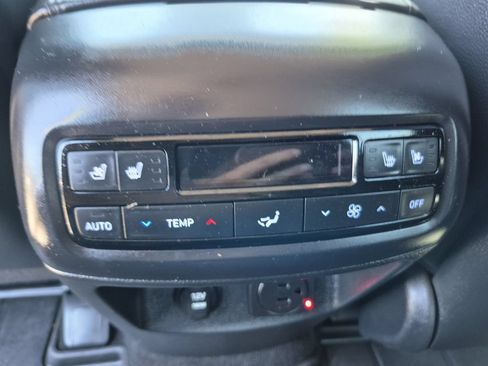 Used 2024 Hyundai Palisade Limited AWD/4WD image 10