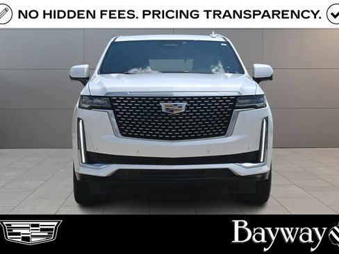 Certified 2023 Cadillac Escalade Luxury w/ LPO, Floor Liner Package RWD image 2