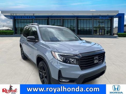 Certified 2025 Honda Passport Black Edition image 1