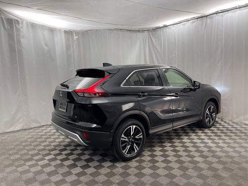 Used 2024 Mitsubishi Eclipse Cross SE image 3