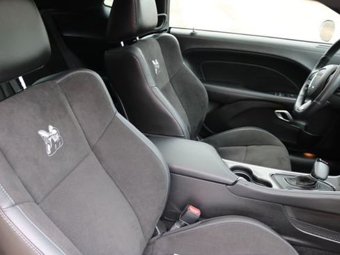 Used 2022 Dodge Challenger R/T Scat Pack image 17