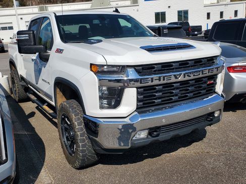 Used 2021 Chevrolet Silverado 2500 LT w/ All Star Edition image 2