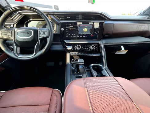 Used 2026 GMC Sierra 1500 Denali Ultimate image 15