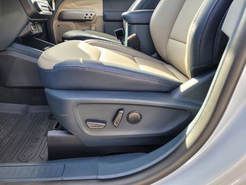 New 2026 Ford Maverick Lariat w/ 4K Tow Package AWD/4WD image 11