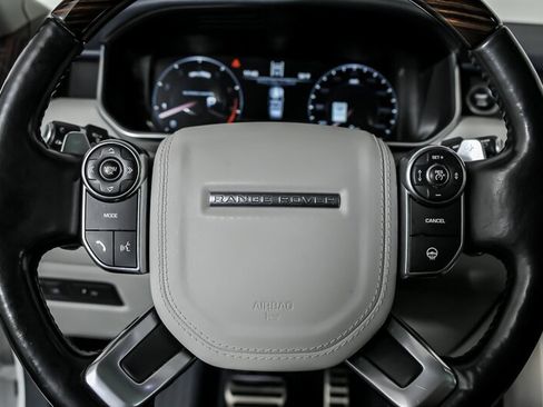 Used 2016 Land Rover Range Rover Autobiography image 26