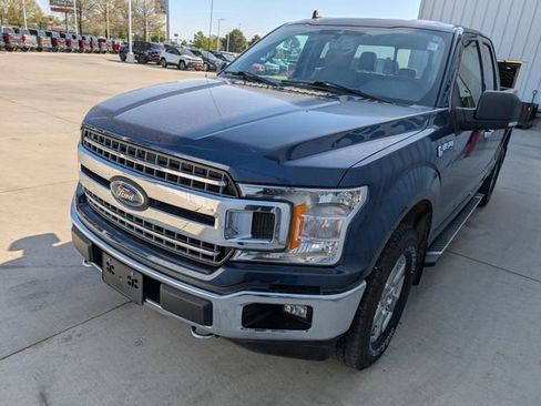 Used 2019 Ford F150 XLT w/ Equipment Group 302A Luxury AWD/4WD image 22