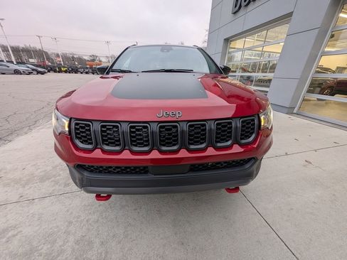 New 2026 Jeep Compass Trailhawk w/ Sun, Sound & Navigation Group image 10